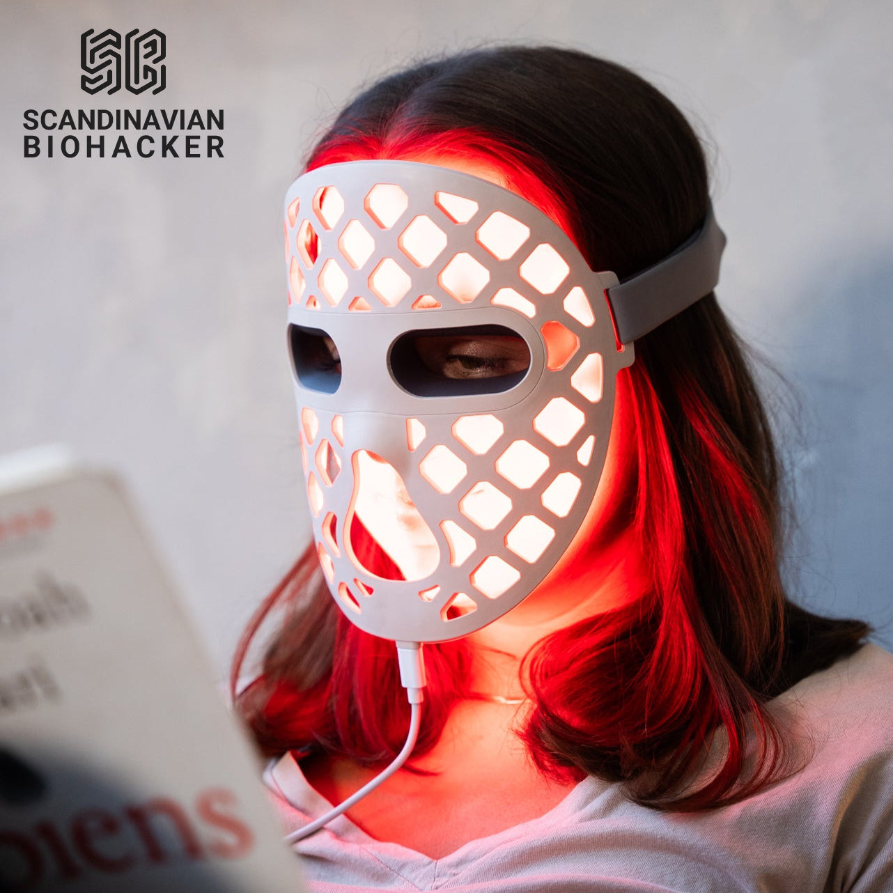 SILICONE LED FACIAL MASK
